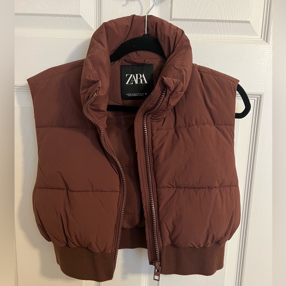 Zara crop puffer vest purchased 2022